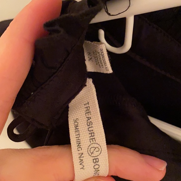 Something navy blouse - Picture 4 of 5